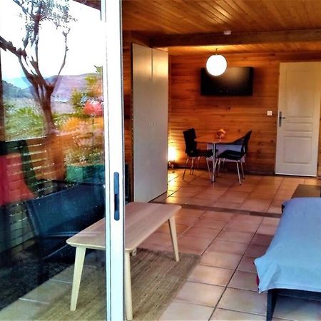 Studio 32M2 - Dans Propriete Avec Vue Imprenable Sur Le Lac Du Salagou Liausson Eksteriør billede
