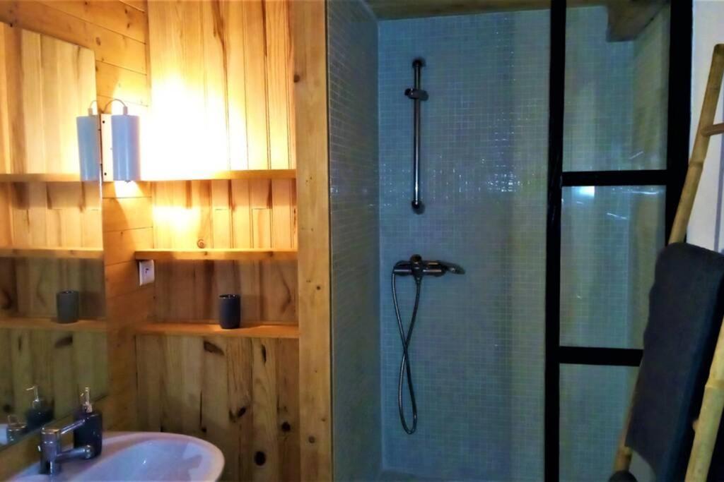 Studio 32M2 - Dans Propriete Avec Vue Imprenable Sur Le Lac Du Salagou Liausson Eksteriør billede