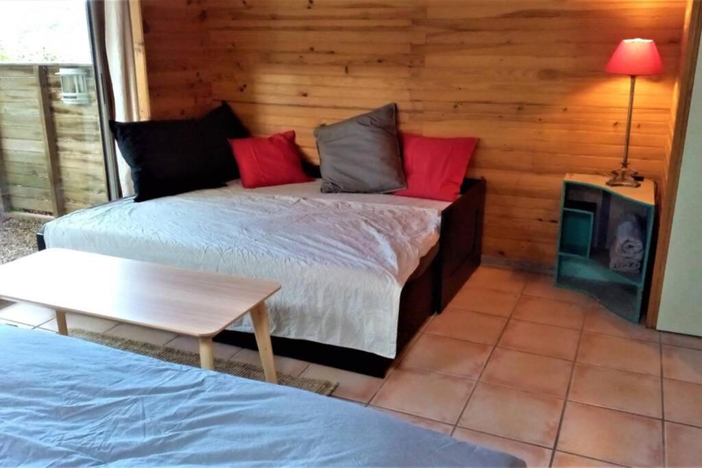 Studio 32M2 - Dans Propriete Avec Vue Imprenable Sur Le Lac Du Salagou Liausson Eksteriør billede